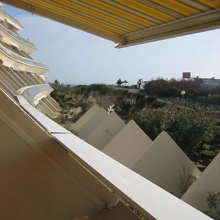 Apartment Heliopolis Ab 111- 4 Personnes *